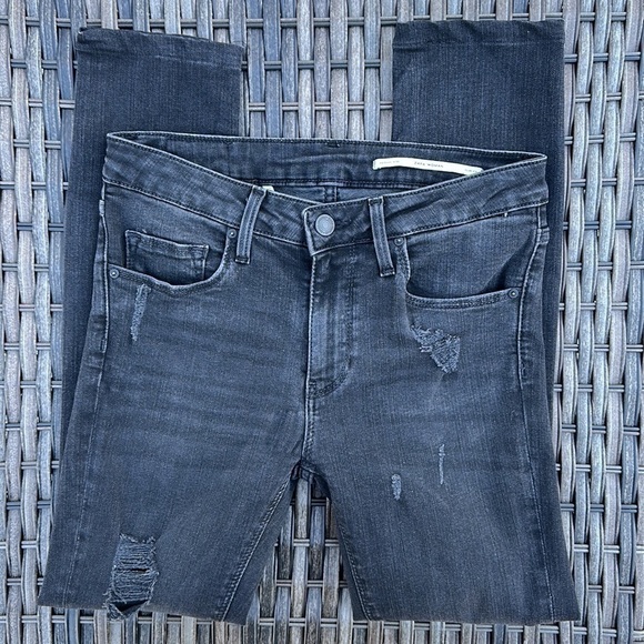 Zara Woman Medium Rise Slim Fit Deconstructed Black Skinny Jeans - Picture 5 of 16